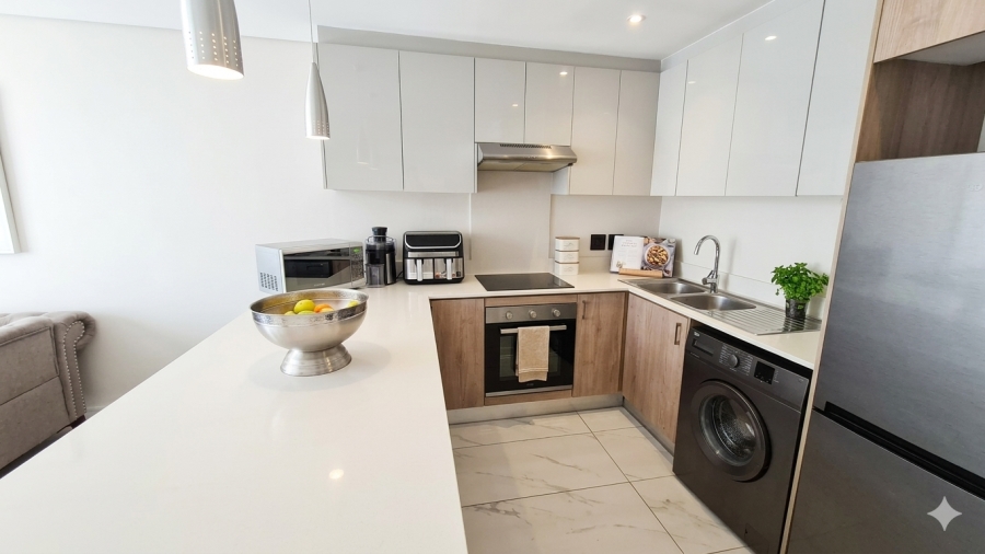 2 Bedroom Property for Sale in Kenilworth Western Cape